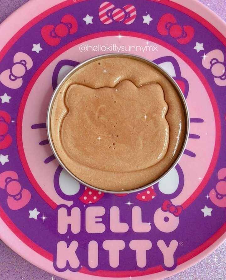 permainan permen dalgona (instagram.com/hellokittysunnymx)