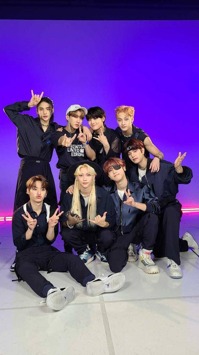 Stray Kids (twitter.com/Stray_Kids)