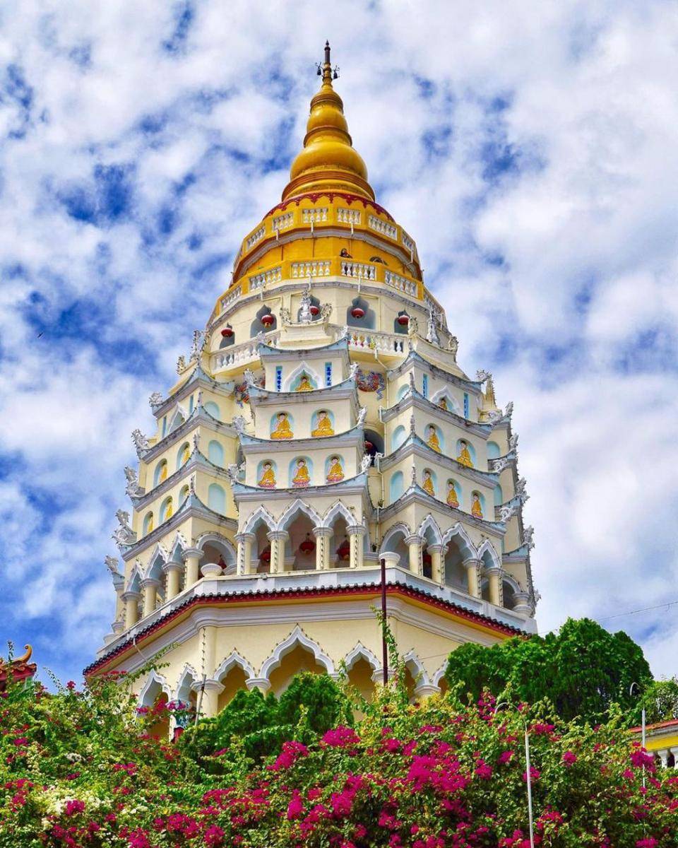 Potret Kuil Kek Lok Si (instagram.com/letsavetourism)