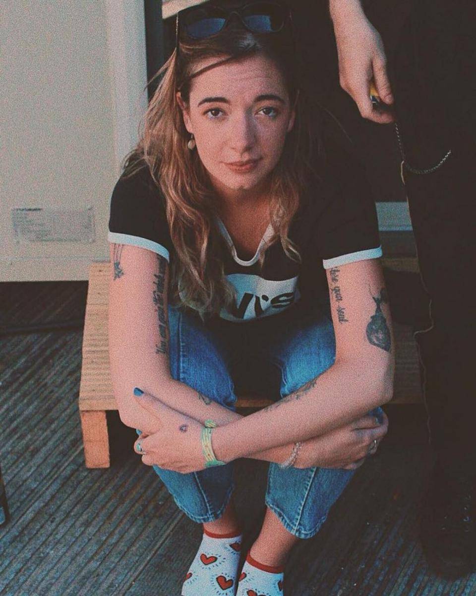 potret Becca Mcintyre (instagram.com/marmozets)