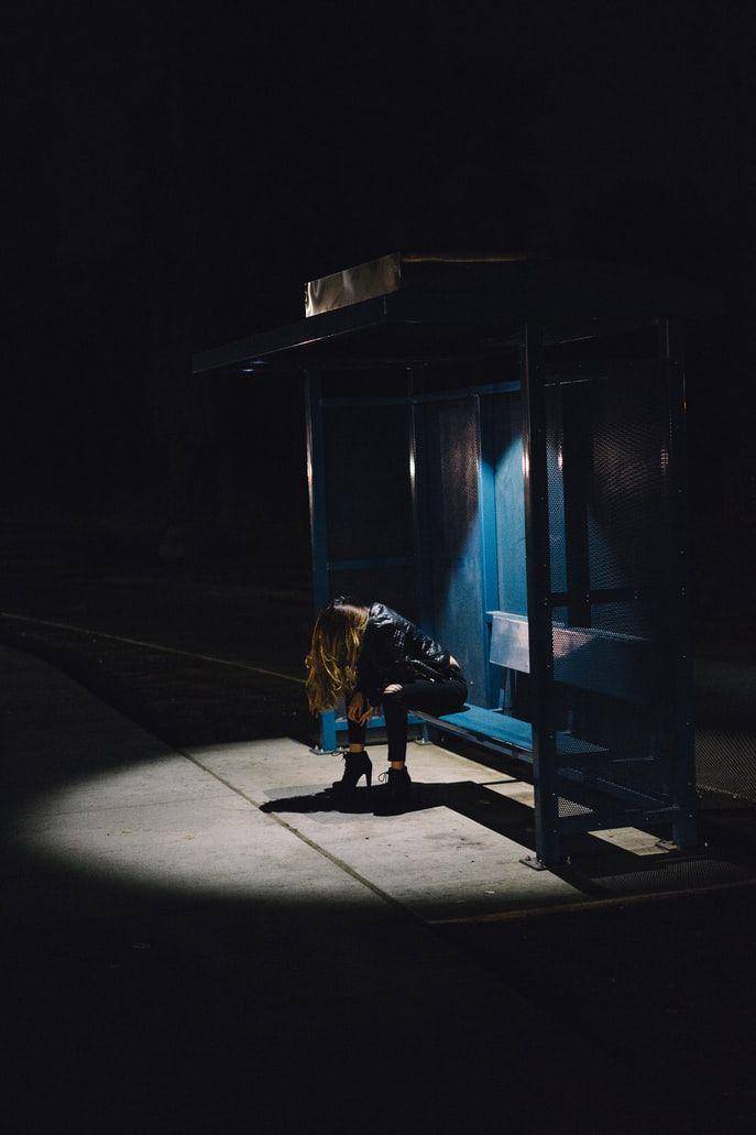 ilustrasi Niktofobia (unsplash.com/Edwin Andrade)