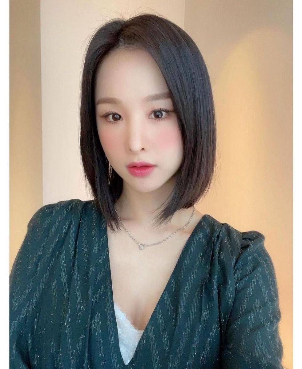 Solji EXID (instagram.com/soul.g_heo)