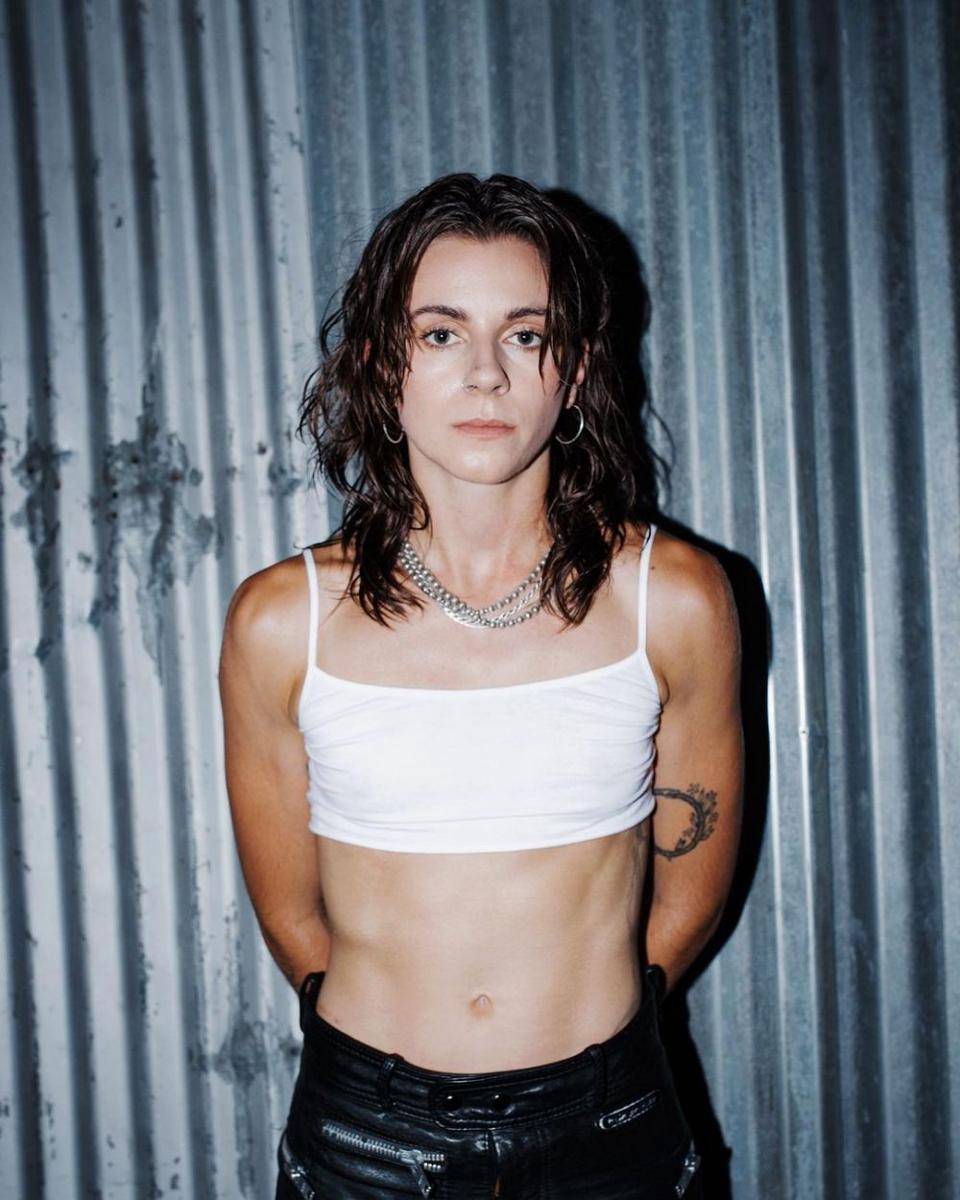 potret Lyndsey Gunnulfsen (instagram.com/thisispvris)