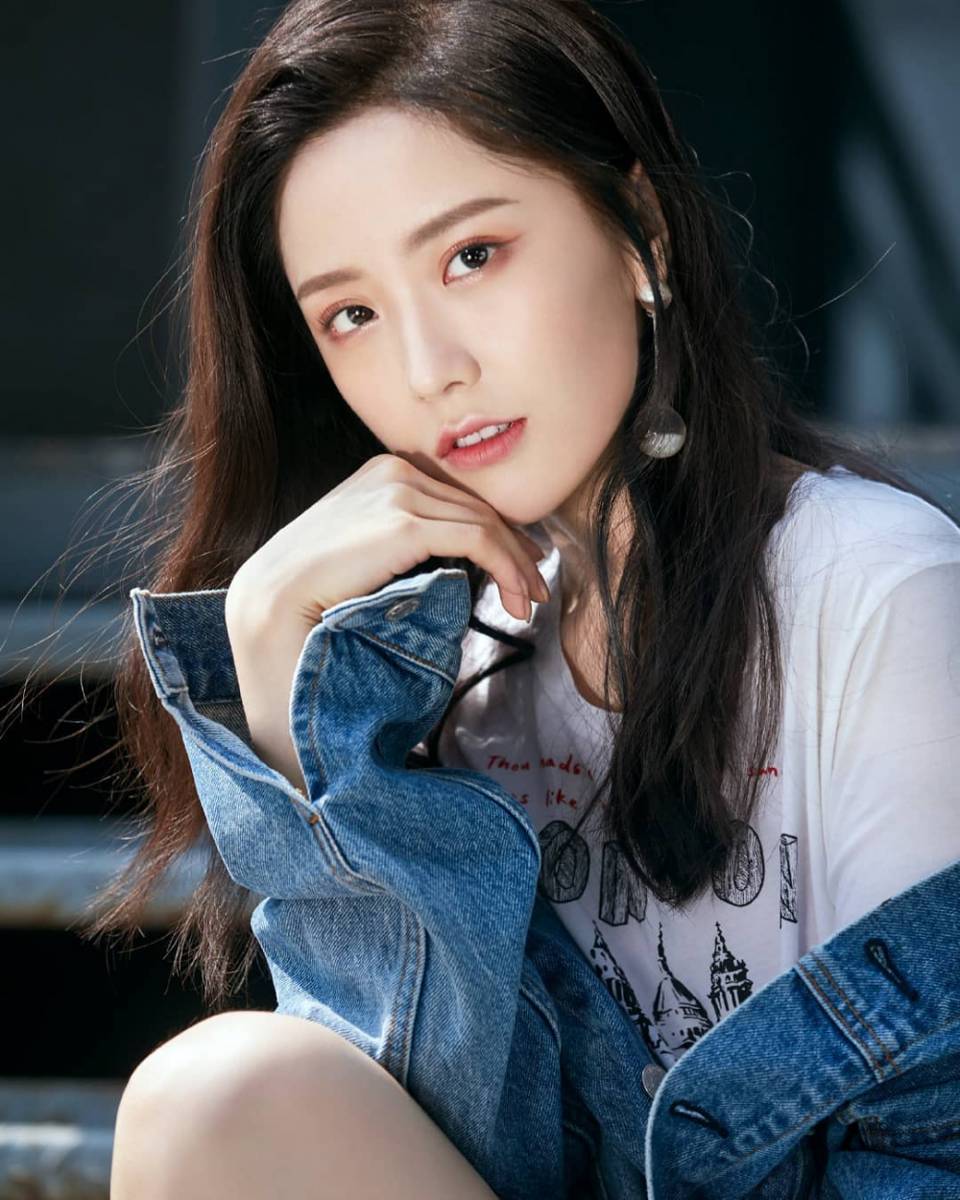 Wang Yi Jin (instagram.com/wangyijin1225)