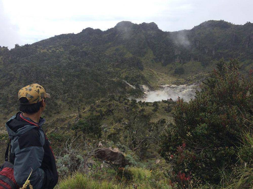Kawah Gunung Sumbing (instagram.com/xavierazka21)