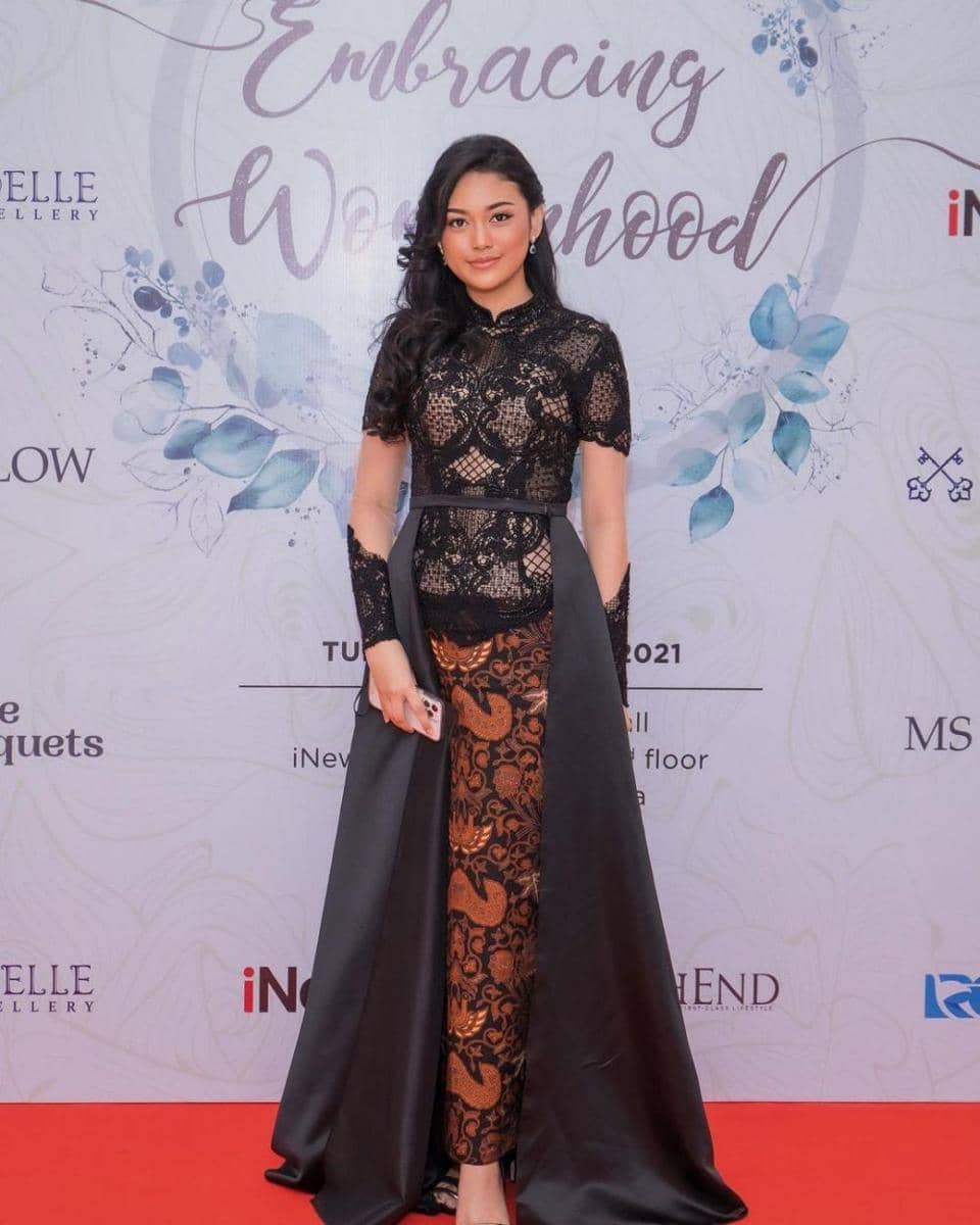 Kebaya Princess Mikhaelia Audrey Megonondo. (instagram.com/princessmegonondo/)