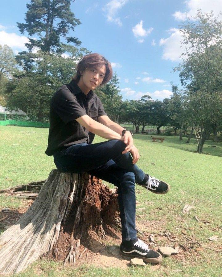 Outfit Yuta NCT (instagram.com/nctunited00)
