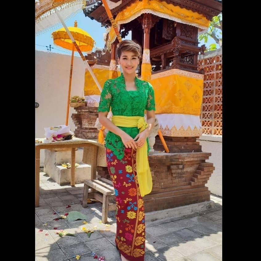 Kebaya Kamidia Radisti. (instagram.com/kamidiaradisti/)