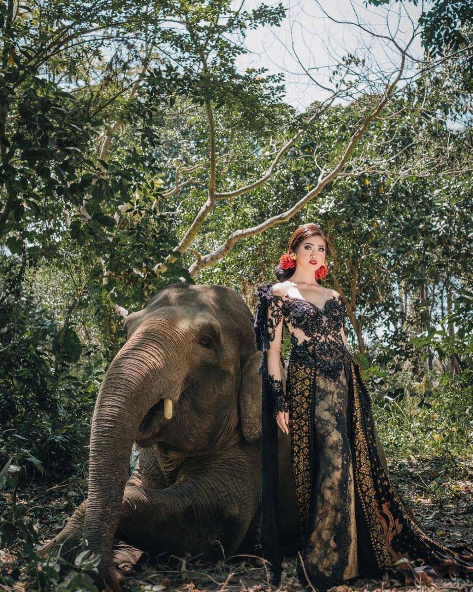 Kebaya Cindy Yuliani. (instagram.com/cindyyuliani13/)