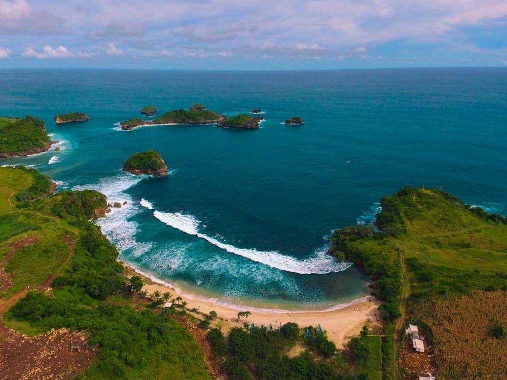 potret Pantai Peh Pulo (instagram.com/Blitarasyik)