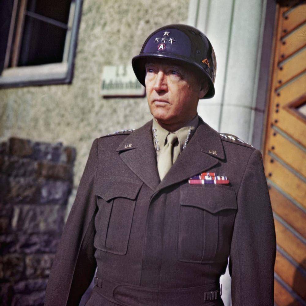 potret George Patton (history.com)