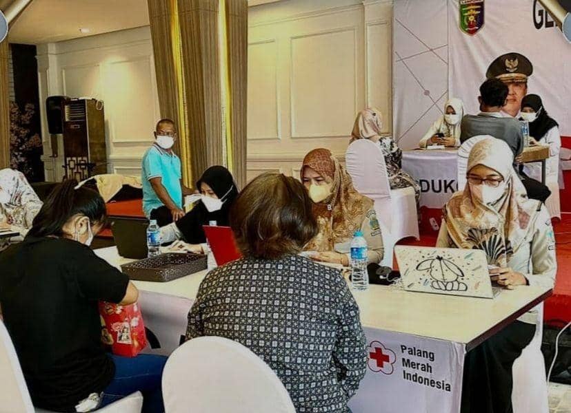 Kegiatan 'Gebyar Vaksinasi COVID-19' milik Palang Merah Indonesia (PMI) Provinsi Lampung. (IDN Times/Istimewa)