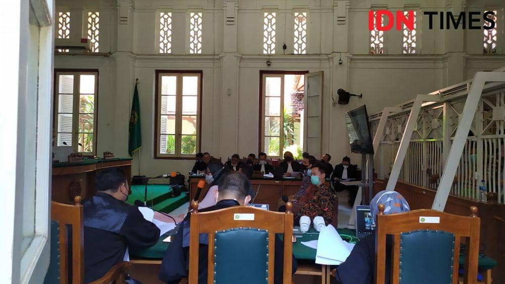 Ajudan Nurdin Abdullah Ungkap  Titipan Fee dari Kontraktor