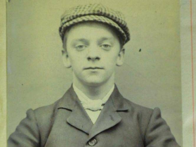 anggota Peaky Blinder Henry Fowler (birminghammail.co.uk)