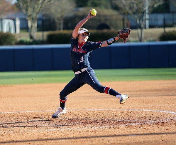 11 Perlengkapan Permainan Softball dan Kegunaannya, Cek di Sini