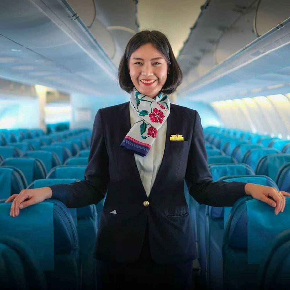 potret seragam pramugari Philippine Airlines (instagram.com/flypal)