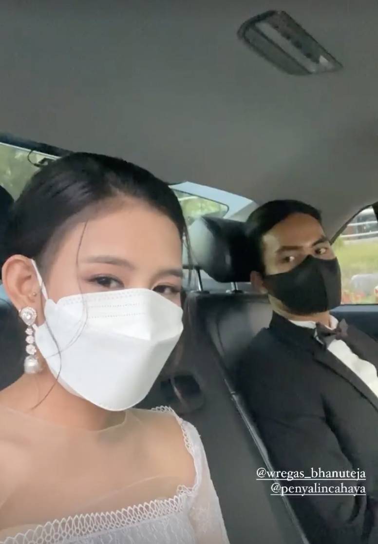 Shenina Cinnamon dan Wregas Bhanuteja (instagram.com/shenacinnamon)