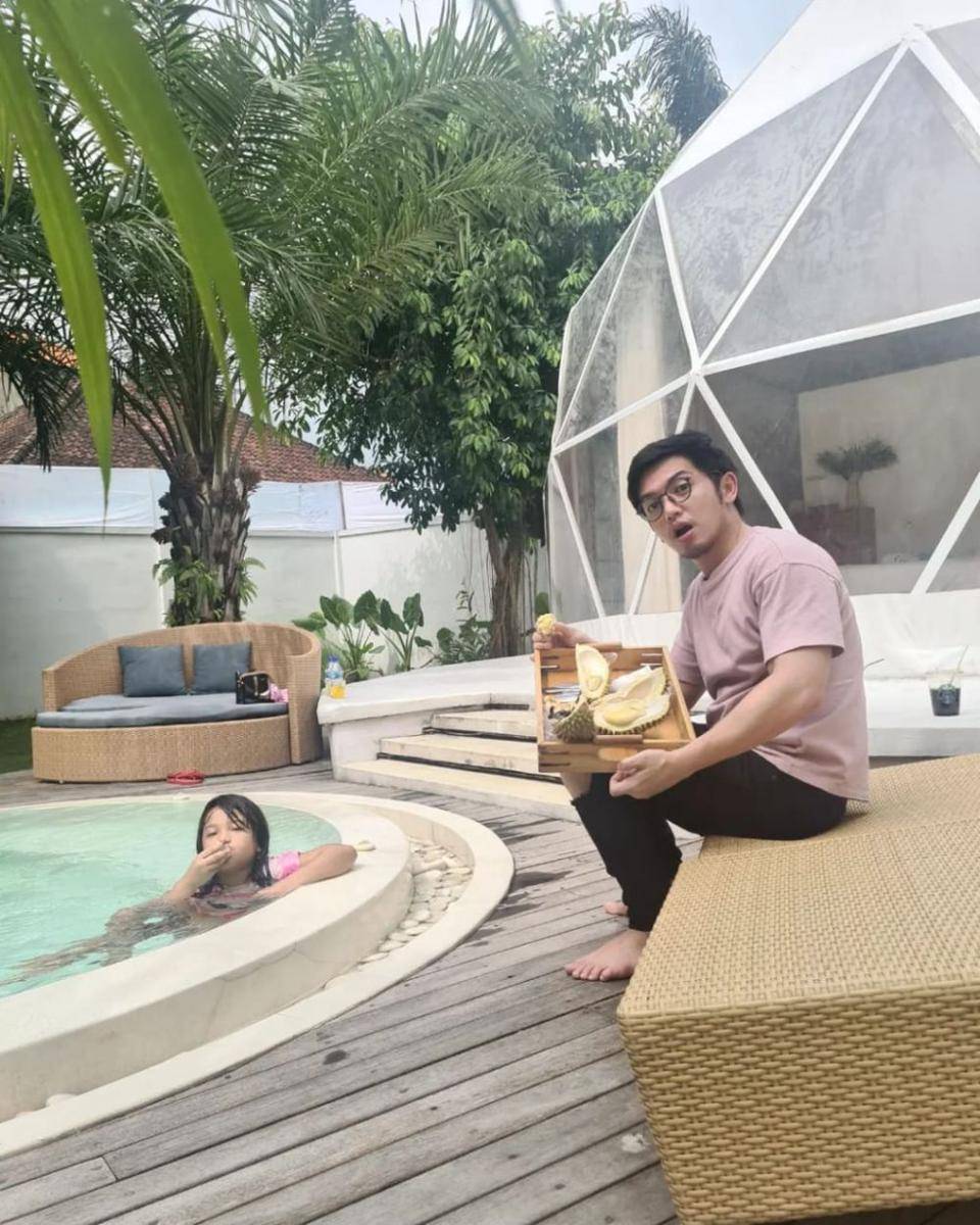 Nicky Tirta dan buah hati (instagram.com/nickytirta)