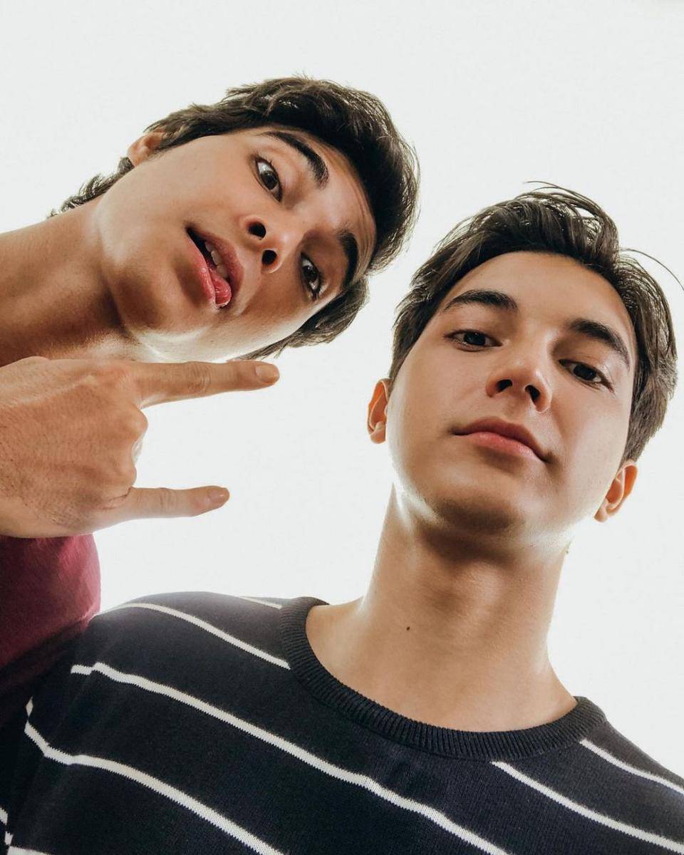 Cinta Brian dan Junior Roberts (instagram.com/juniorrobertss)