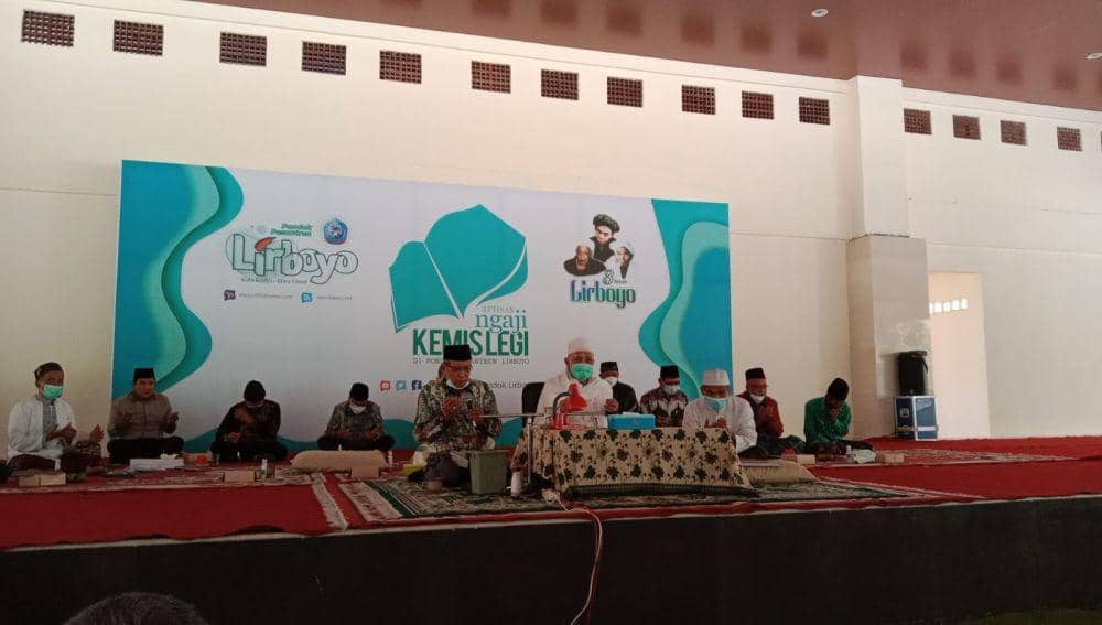 Ketua PBNU, Said Aqil Sirodj saat berkunjung ke Ponpes Lirboyo Kediri. IDN Times/ istimewa