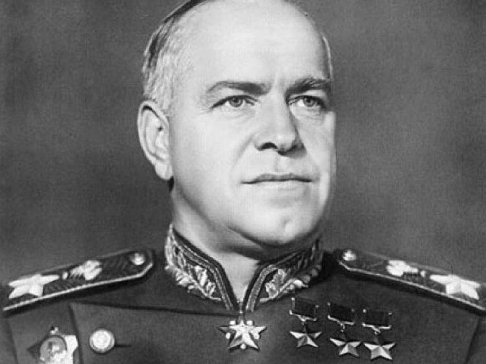 potret Georgy Zhukov (thoughtco.com)