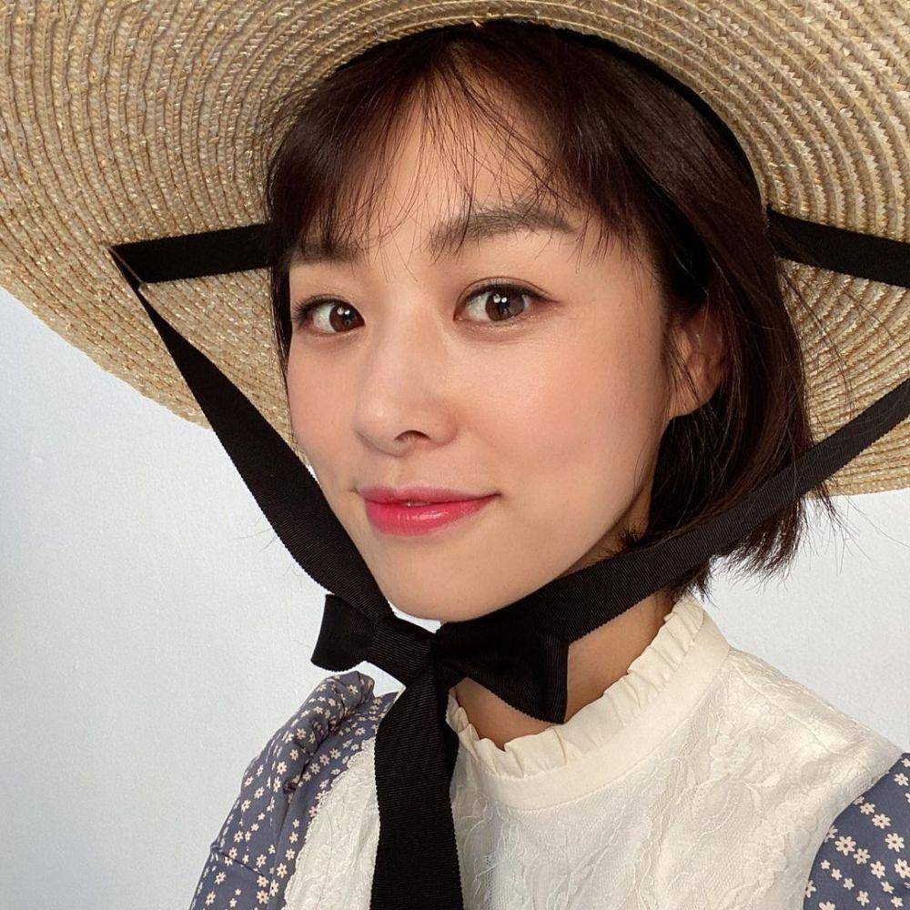 Jang Shin Young (instagram.com/changshinyoung1984)
