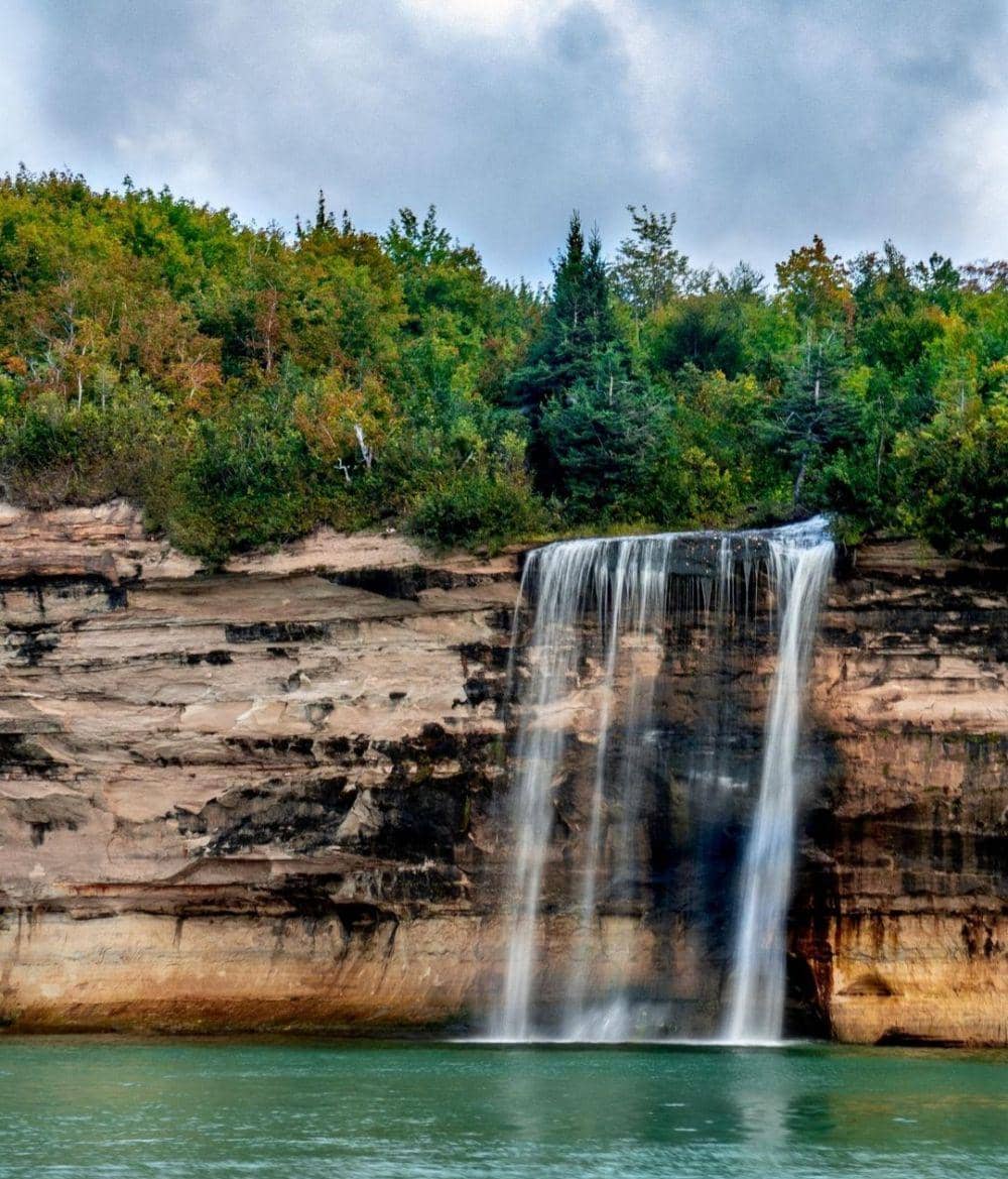 fakta Pictured Rocks National Lakeshore (instagram.com/davidhpowers)