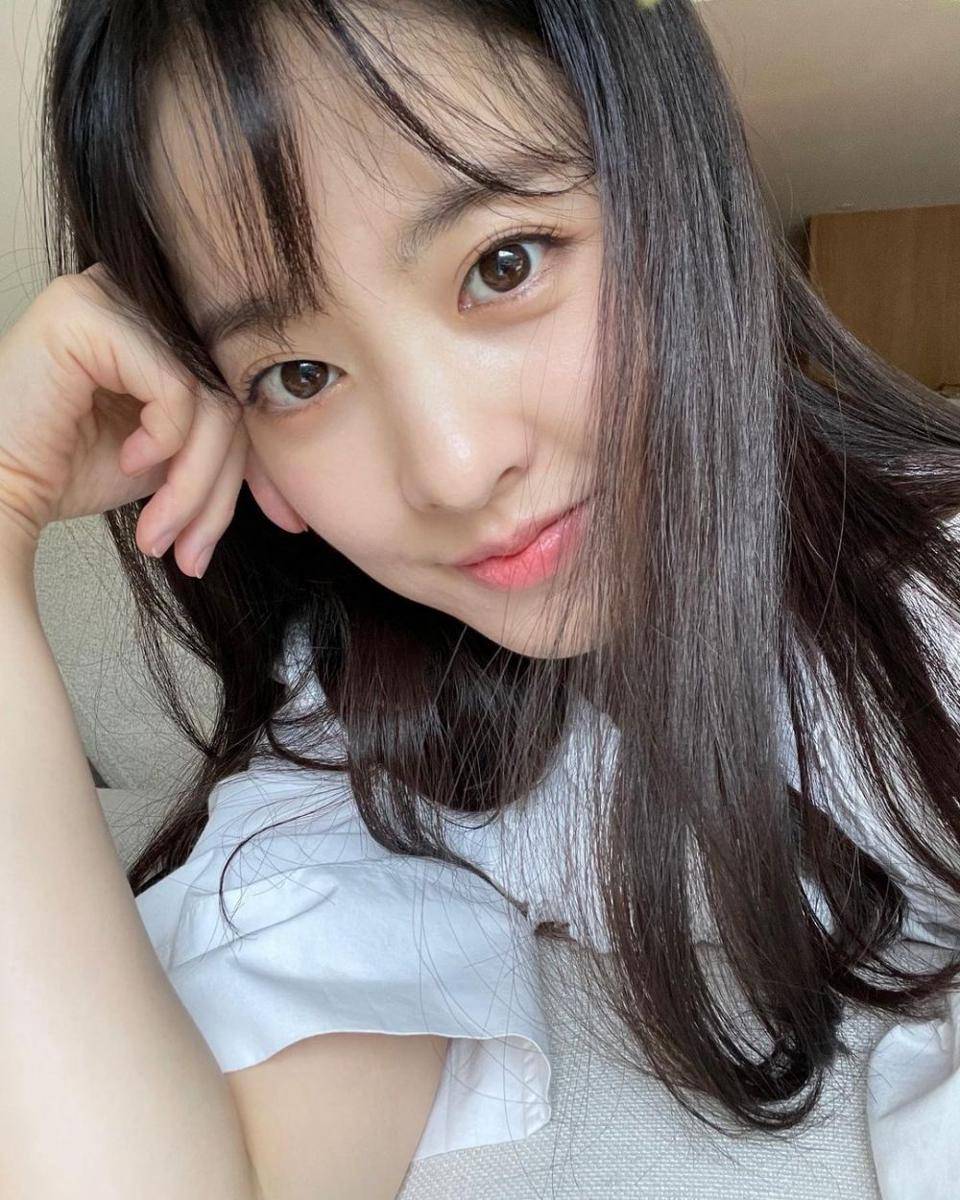 Park Bo Young (instagram.com/ boyoung0212_official)