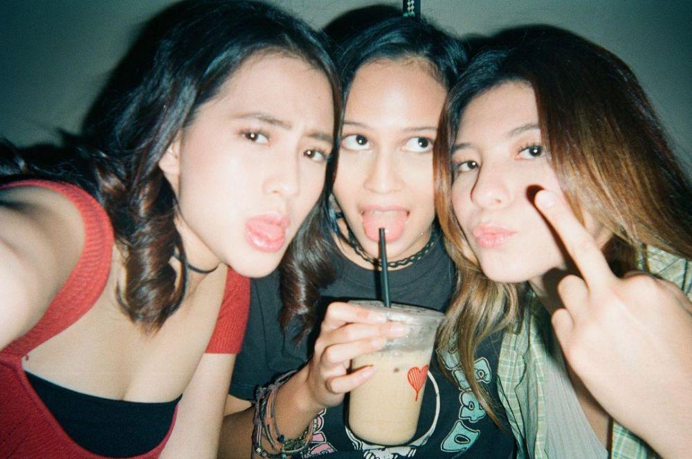 para pemeran Virgin The Series (instagram.com/zaraadhsty)