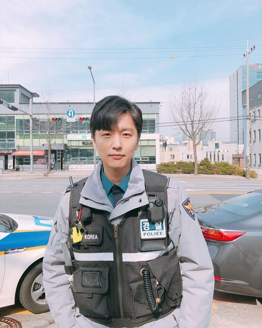 Shin Dong Wook (instagram.com/snowballentertainment)