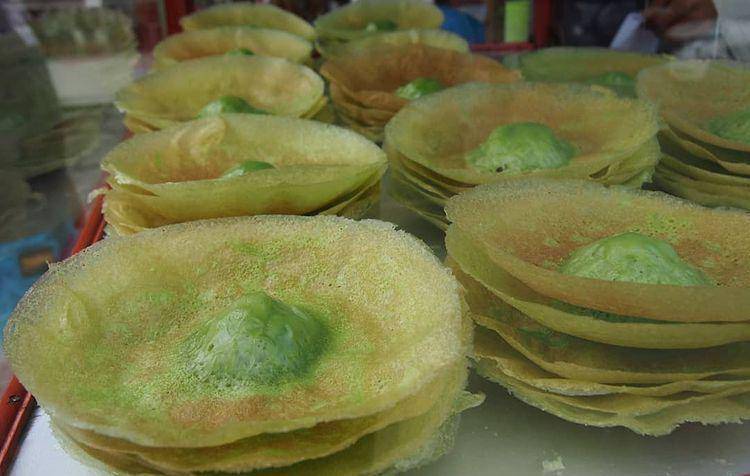 kue ape (instagram.com/rizkysaraswaty/)