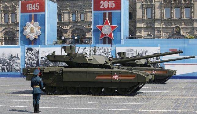 potret T-14 Armata saat parade militer (novinite.com)