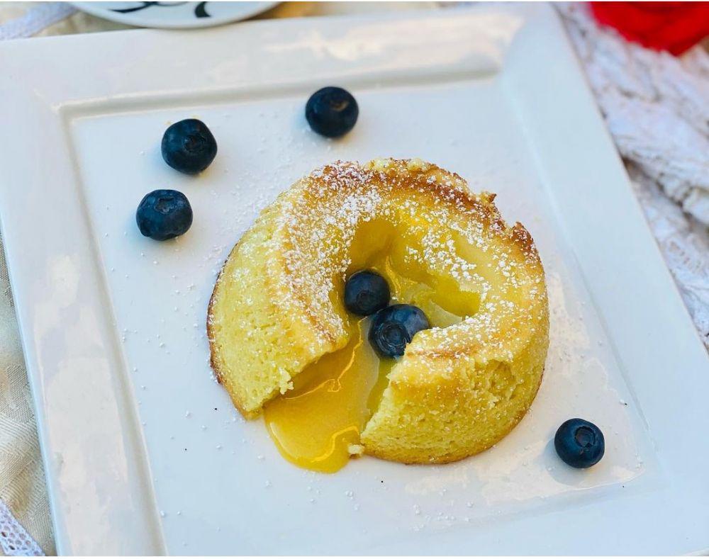 Resep Lemon Lava Cake Lumer dan Super Lembut, Anti Gagal!