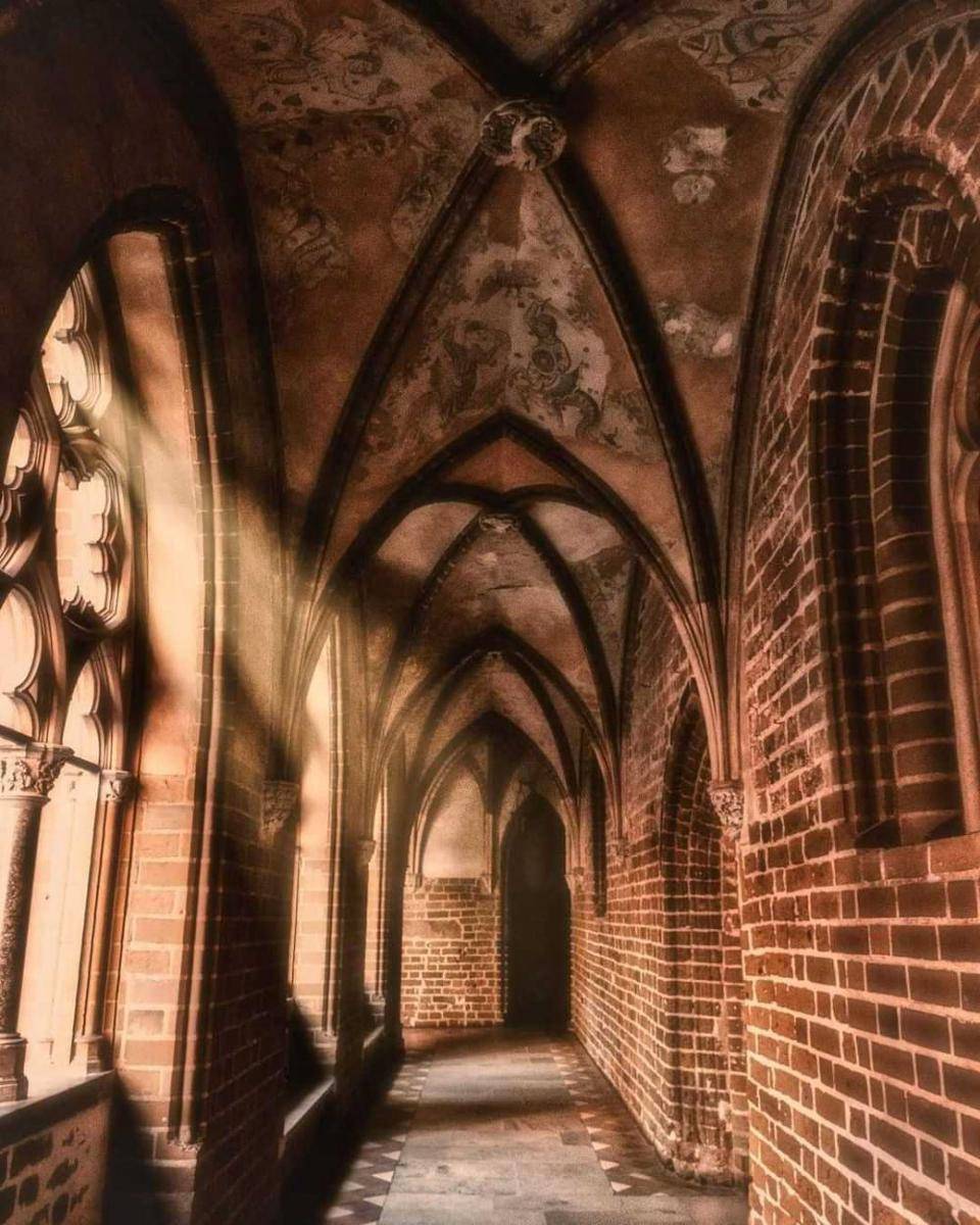 Kastil Malbork (instagram.com/angela_najak_photography)
