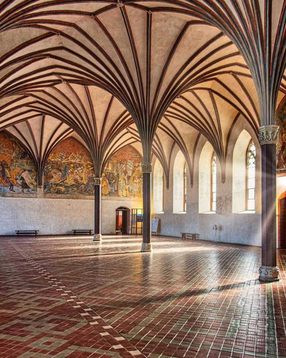 Kastil Malbork (instagram.com/rh7np)