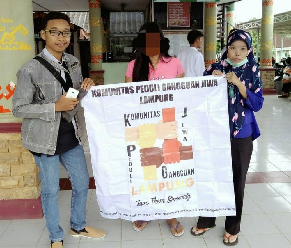 Lihat Difabel Mental Minum Air Sanitasi, KPGJL: Mana Peran Pemerintah?