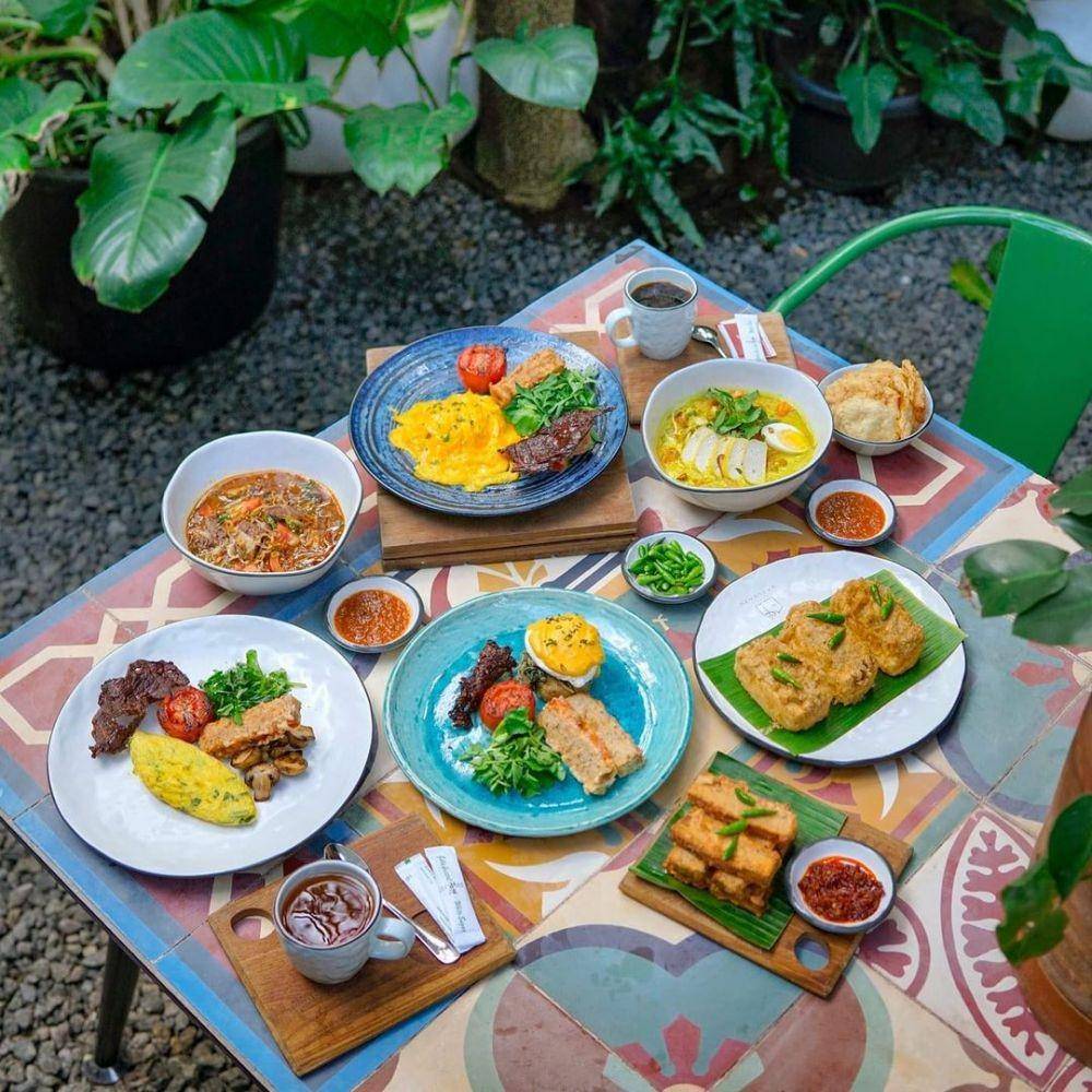 Kayu-Kayu, Alam Sutera, Tangerang (instagram.com/kayukayurestaurant)
