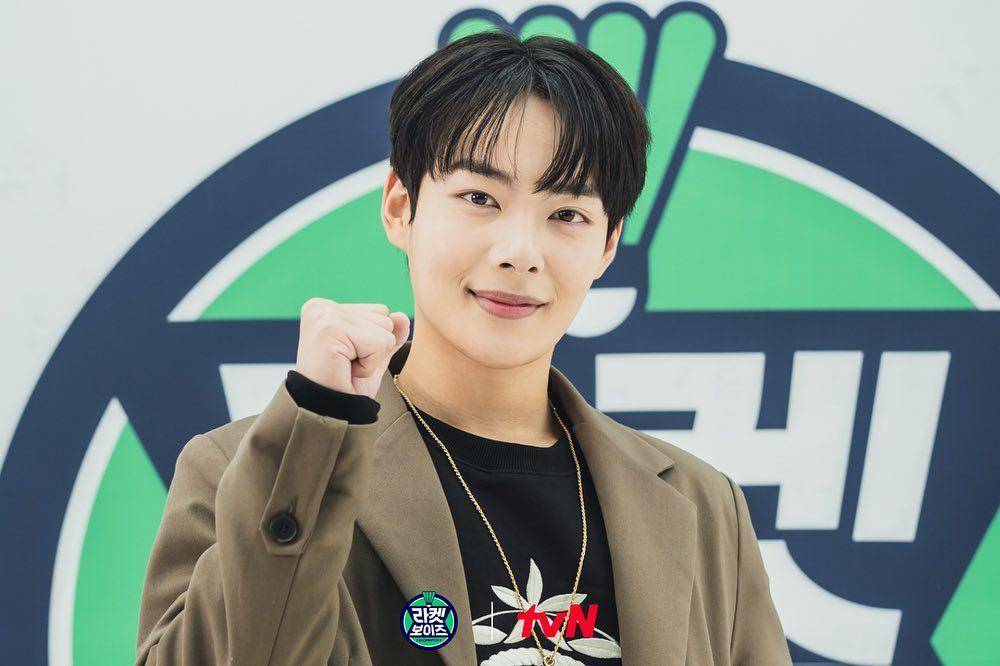 Kim Min Ki ((instagram.com/tvn_racketboys)