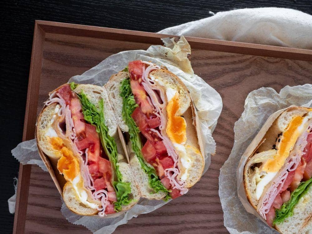 5 Kreasi Muffuletta yang Pas Buat Bekal Sehari-hari