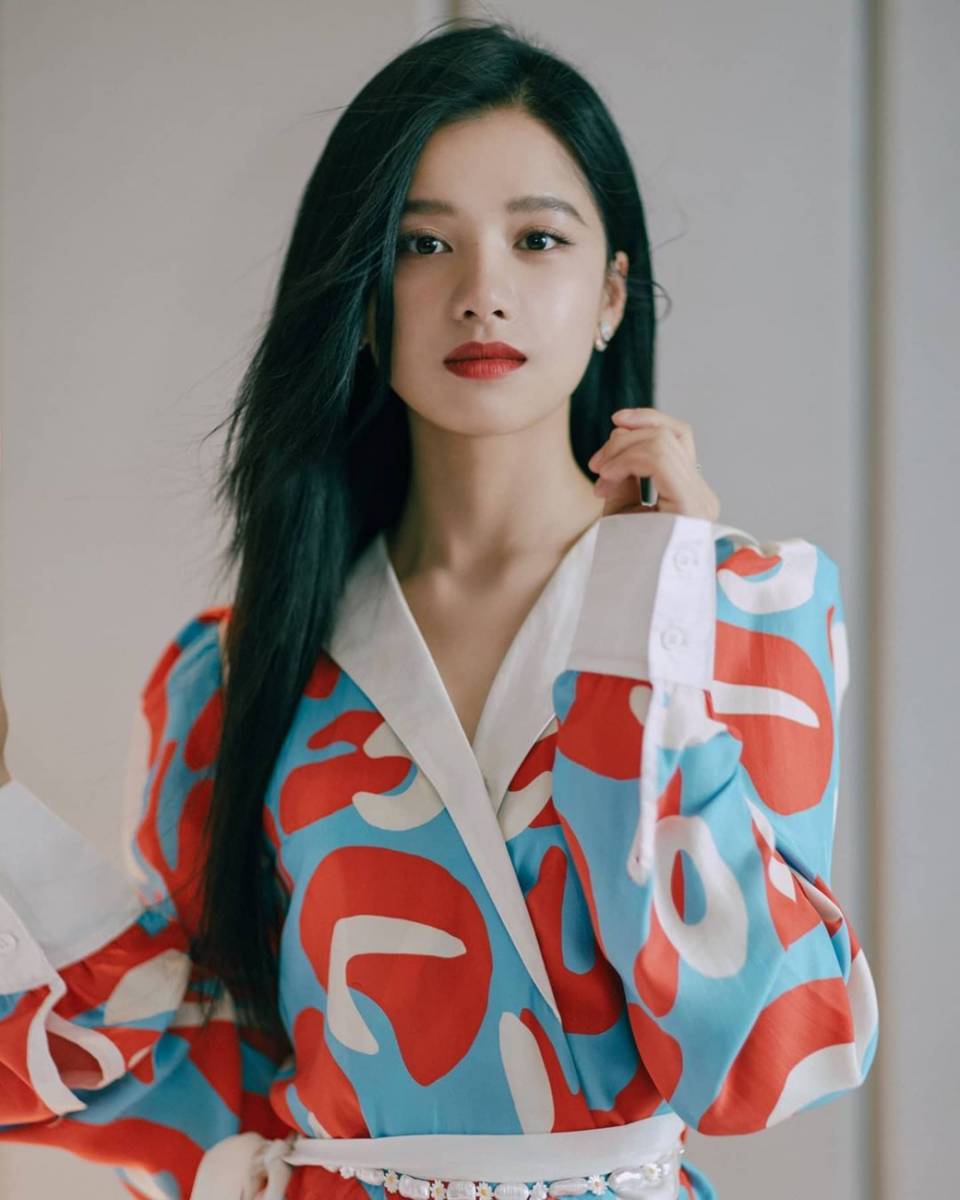 Zhang Jing Yi (instagram.com/zhangjingyi_fans)