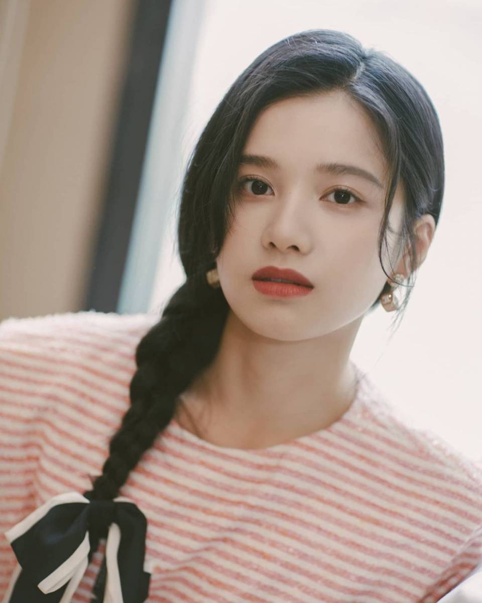 Zhang Jing Yi (instagram.com/zhangjingyi_fans)