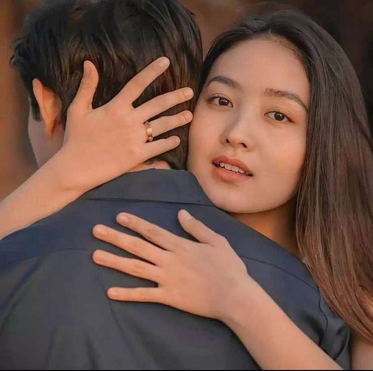 Natasha rassya (Instagram.com/natashawilona12)