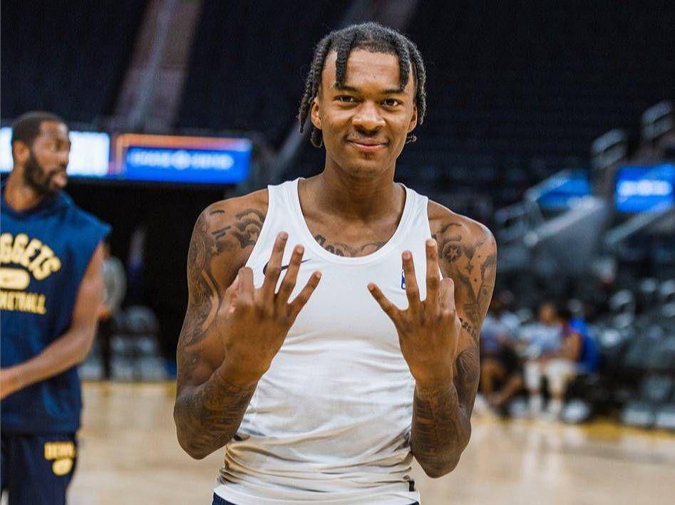 Bones Hyland saat pemanasan sebelum melawan Golden State Warriors (twitter.com/nuggets)
