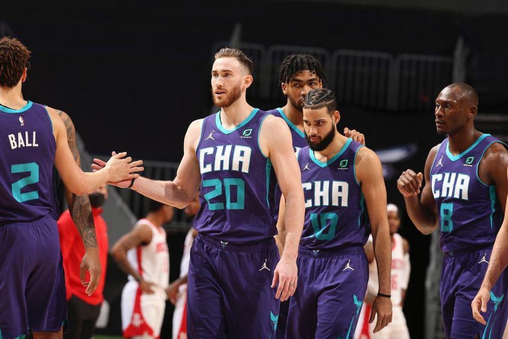 Gordon Hayward - Charlotte Hornets (instagram.com/gordonhayward)