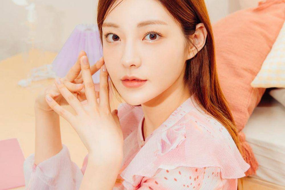 Han Chae Kyung (instagram.com/sweetchaekyung)