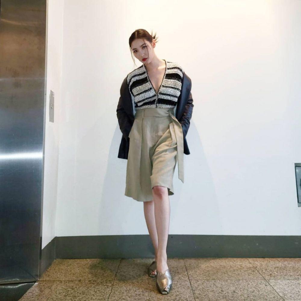 Outfit Sunmi (instagram.com/miyayeah)