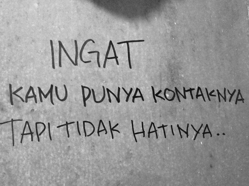 tulisan cinta di tembok (twitter.com/curhatantembok)