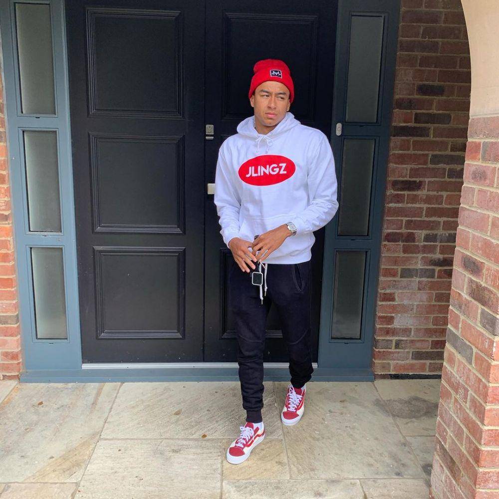 Gaya busana Jesse Lingard (instagram.com/jesselingard)