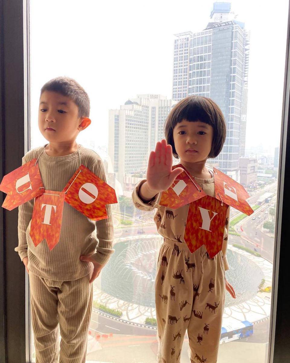 Uta dan Uti (instagram.com/missnyctagina)