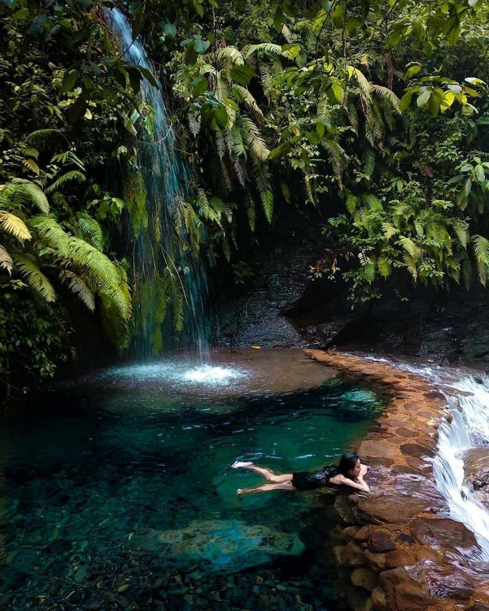 Curug Pangeran, Bogor (instagram.com/curugpangerann)